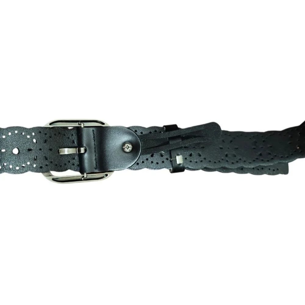 Black Leather Scalloped Cutout Belt Floral Laser Cut Silver Buckle Women Sze48in